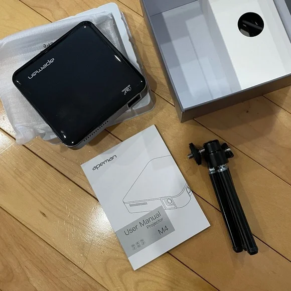 Apeman Mini Projector - Picture 4 of 4